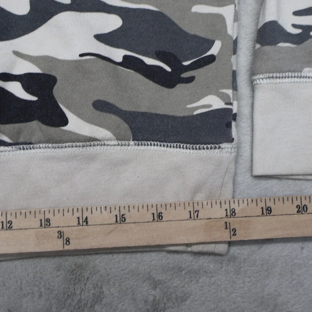 True Religion Sweatshirt Mens Medium White Camo‎ Graphic Crewneck Pullover READ